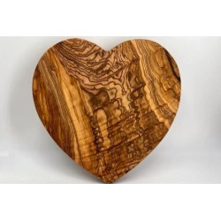 Olivewood Heart（心型橄榄木熟食板）